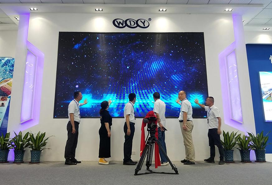 《品质》栏目走进星空(中国)开机仪式